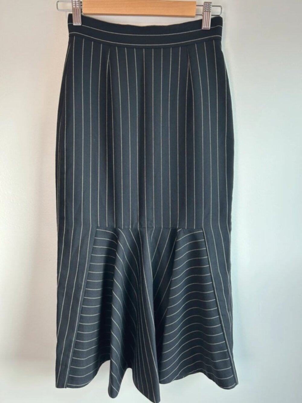Designer‎ Stella McCartney Black Pinstriped Wool Blend Skirt | Size ITA 38